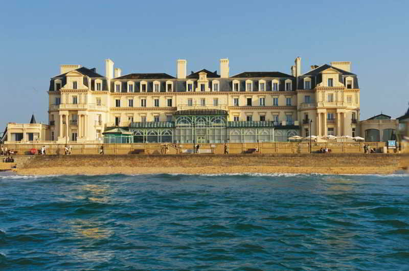 Grand Hotel Des Thermes Saint-Malo Exterior photo